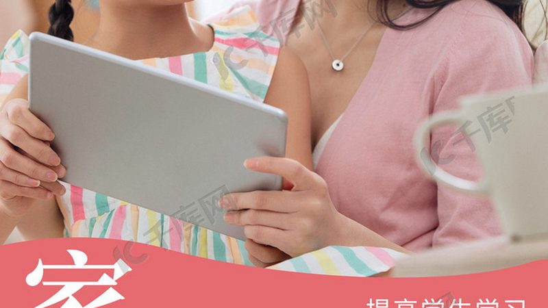 叉车操作后，应及时进行清洁和保养，以延长叉车的使用寿命。具体包括：