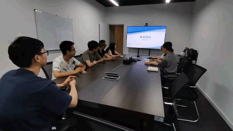 小标题：加盟职业培训，先了解行业背景